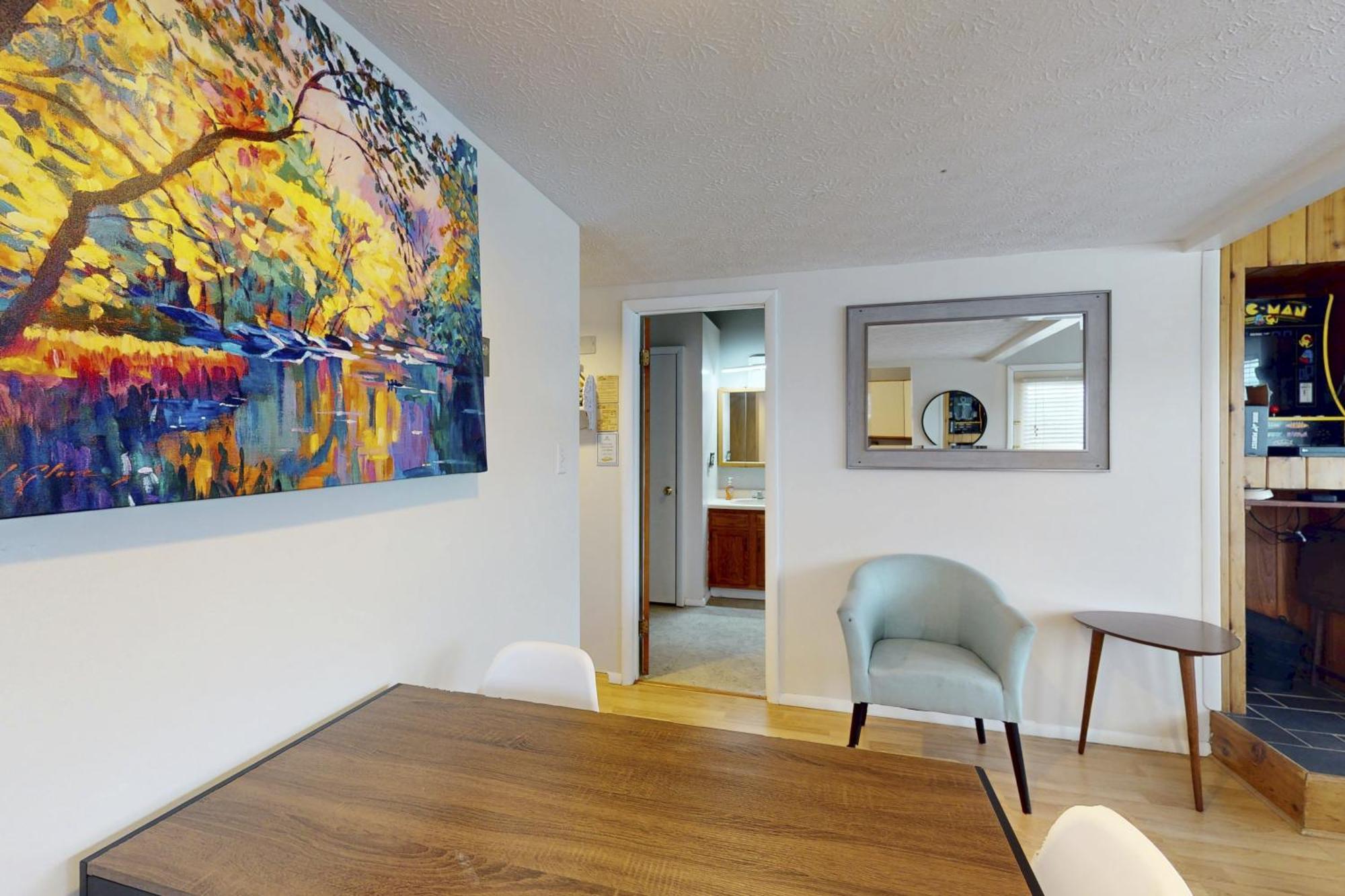 Jeffrey Lane Condos Thayerville Rum bild