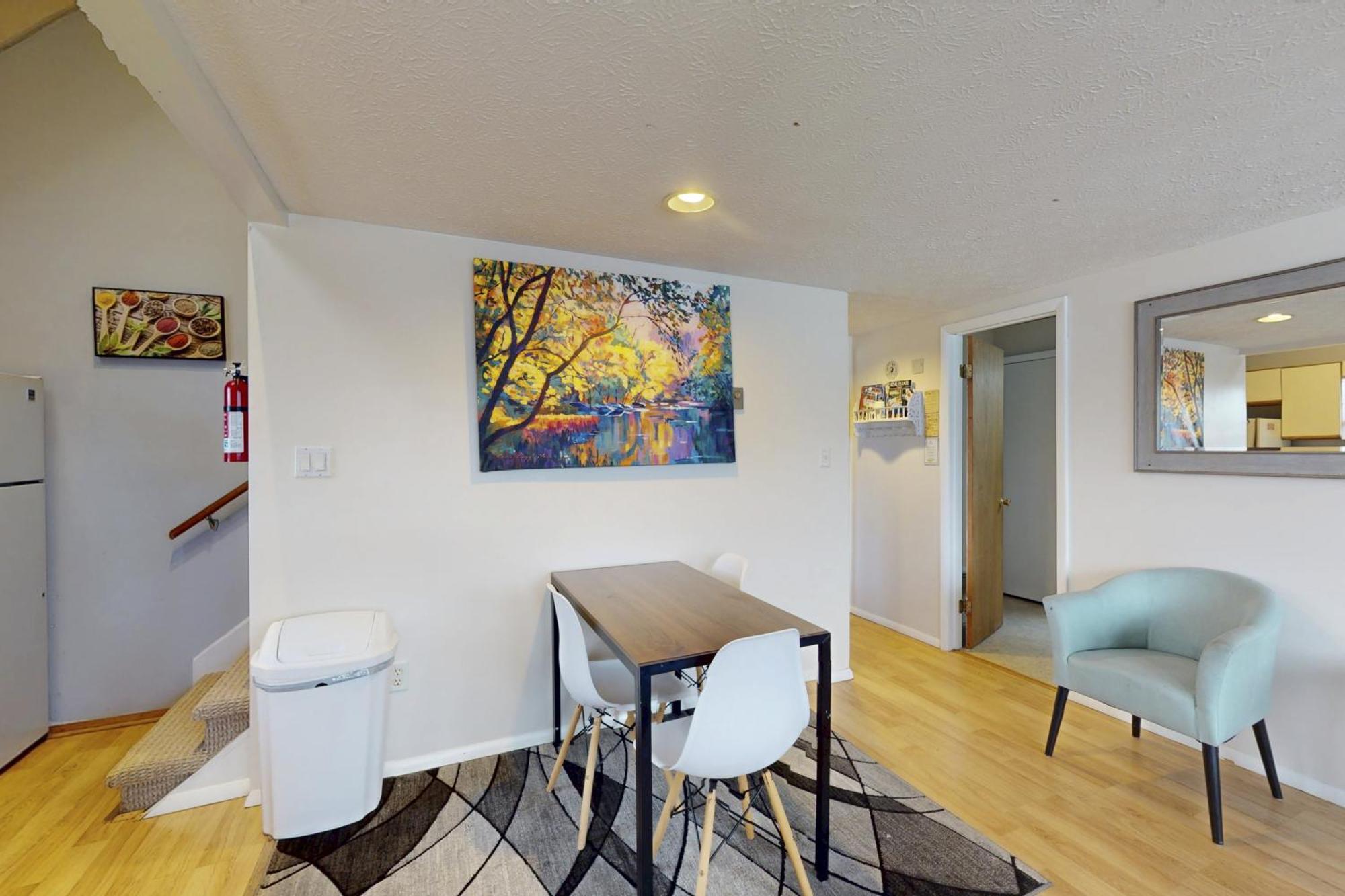 Jeffrey Lane Condos Thayerville Rum bild